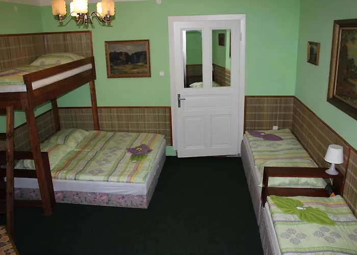 Corrado Οστράβα