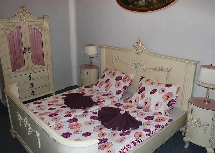 Corrado Οστράβα